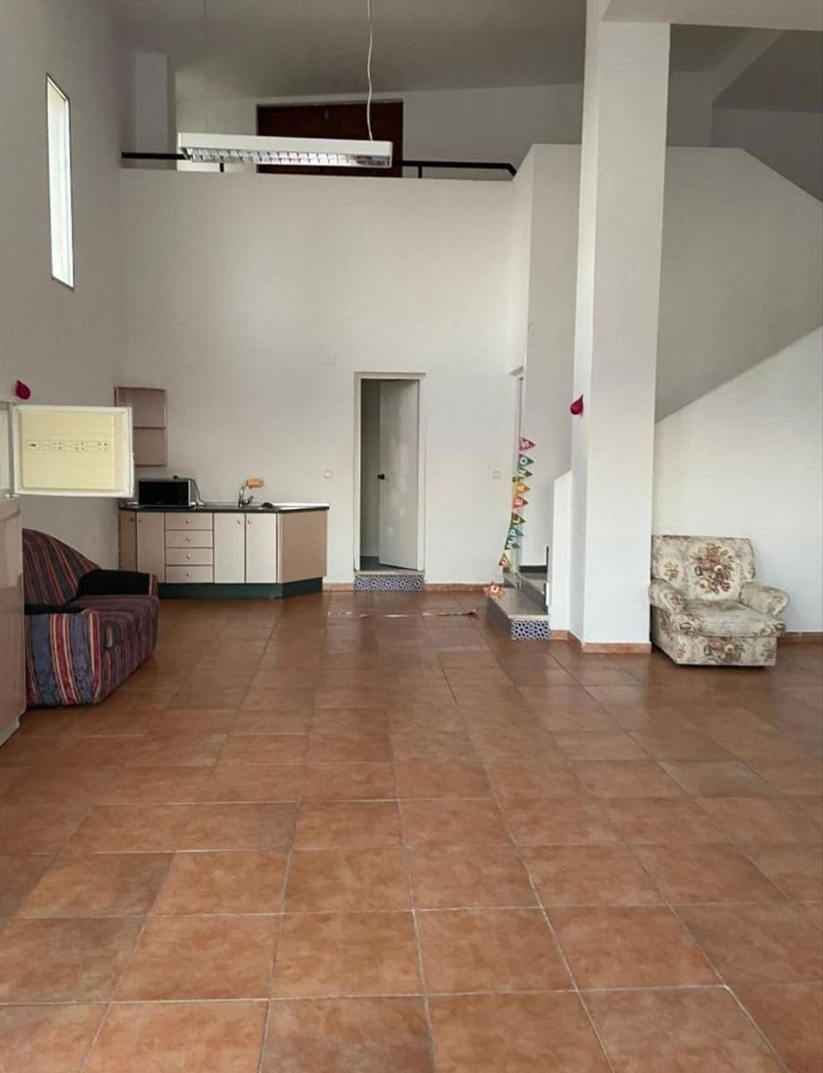 3 bedroom Beach Apartment for sale in Torremolinos with pool garage - € 400,000 (Ref: 9719527)