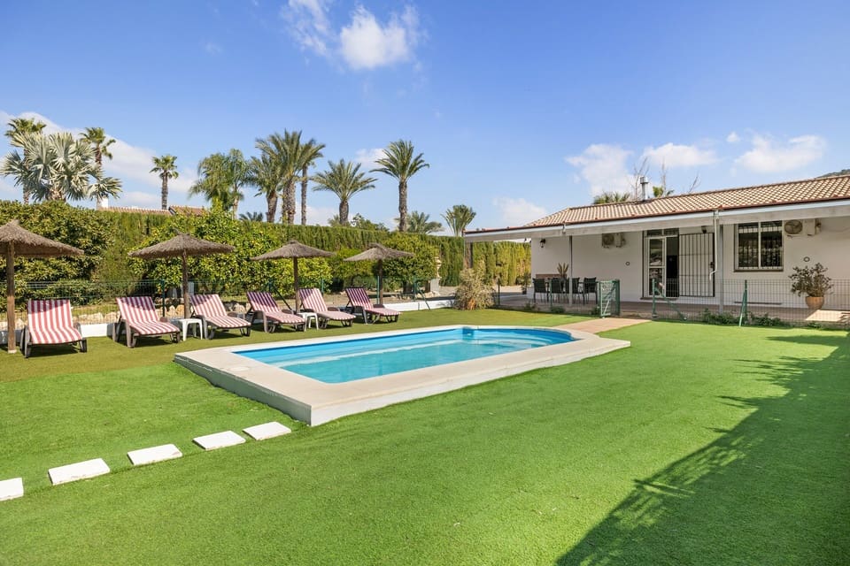 7 chambre Villa/Maison à vendre à Alhaurin el Grande avec piscine - 795 000 € (Ref: 9738014)