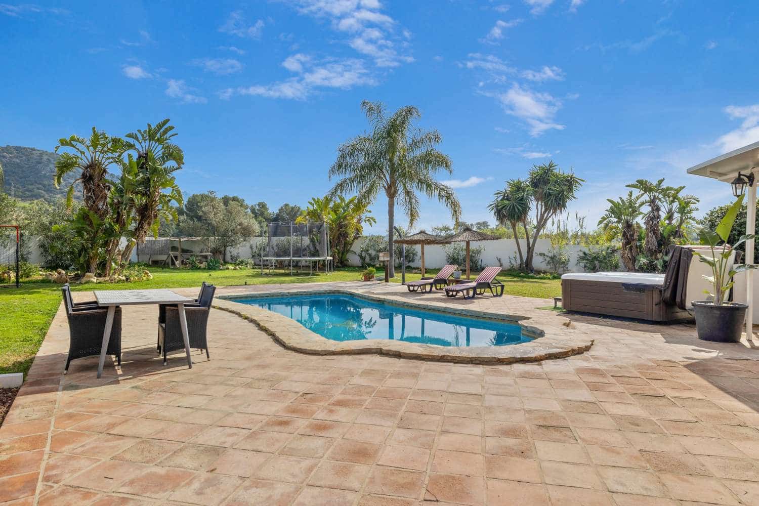 7 chambre Villa/Maison à vendre à Alhaurin el Grande avec piscine - 795 000 € (Ref: 9738014)