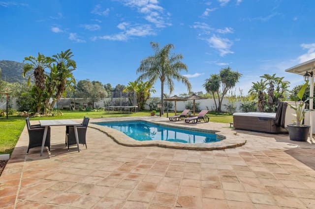 7 sovrum Villa till salu i Alhaurín el Grande med pool - 795 000 € (Ref: 9738014)