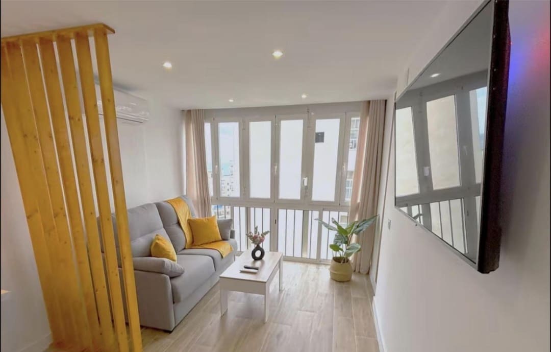 Studio til salgs i Torremolinos - € 257 500 (Ref: 9747700)