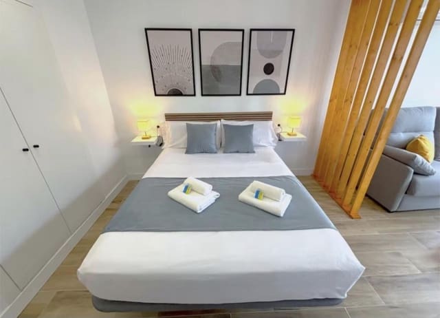 Studio til salgs i Torremolinos - € 257 500 (Ref: 9747700)