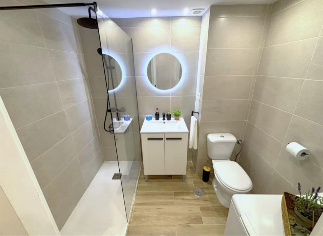 Studio til salgs i Torremolinos - € 257 500 (Ref: 9747700)