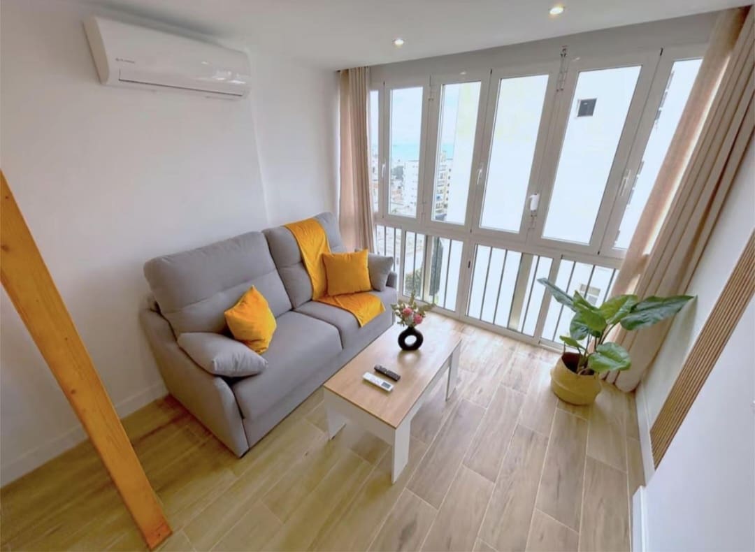 Studio til salgs i Torremolinos - € 257 500 (Ref: 9747700)