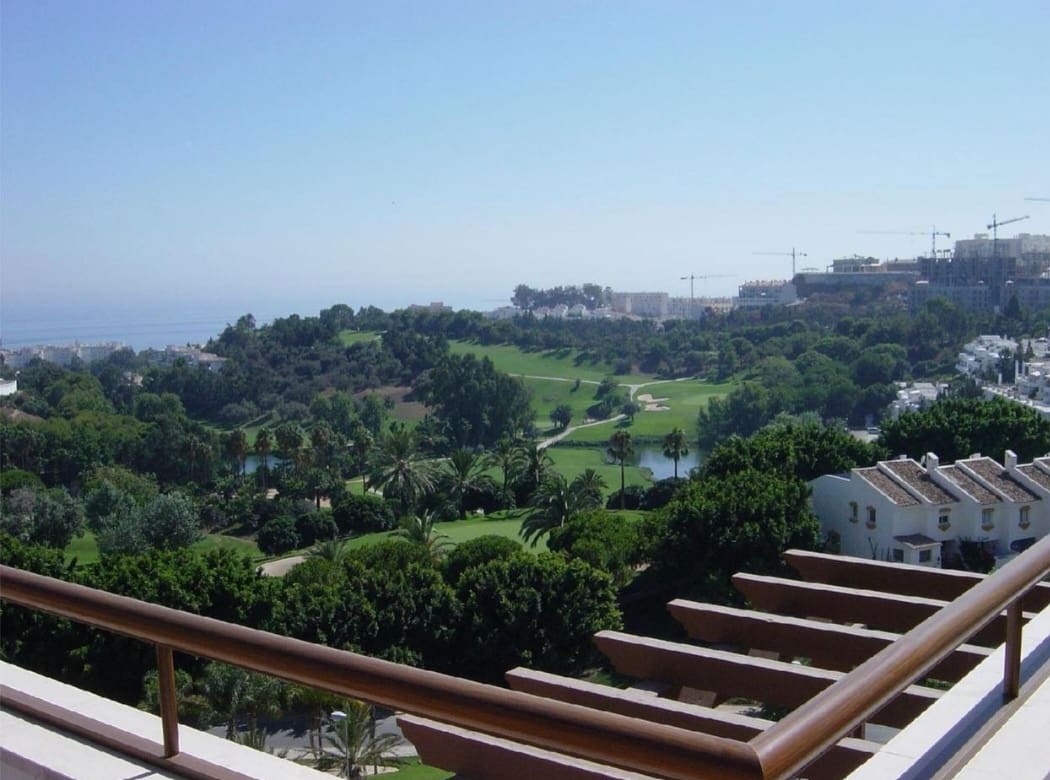 4 Zimmer Penthouse zu verkaufen in Benalmadena mit Pool - 1.545.000 € (Ref: 9755351)