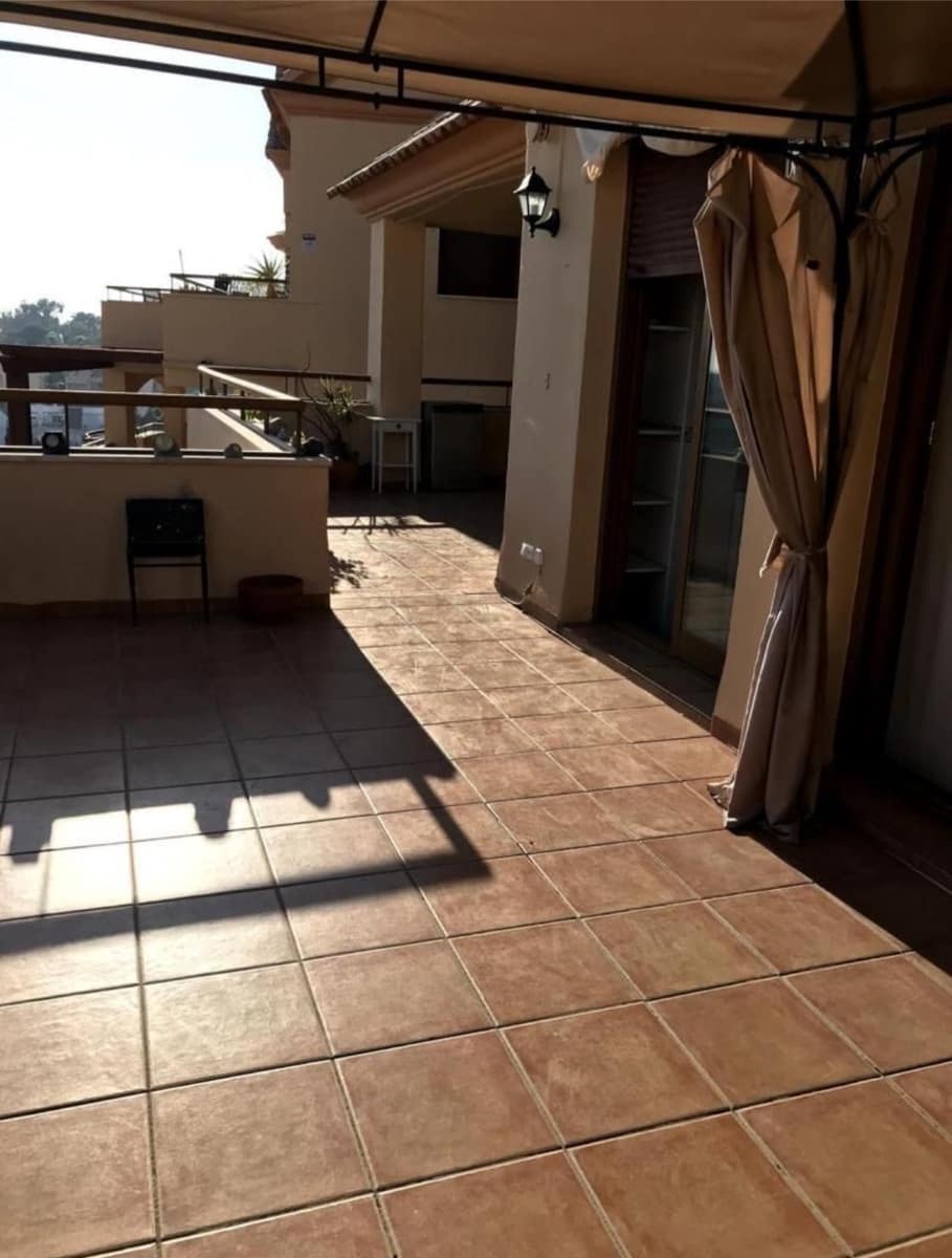 4 Zimmer Penthouse zu verkaufen in Benalmadena mit Pool - 1.545.000 € (Ref: 9755351)