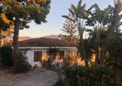 6 quarto Moradia para venda em Estepona com piscina - 1 750 000 € (Ref: 9758546)