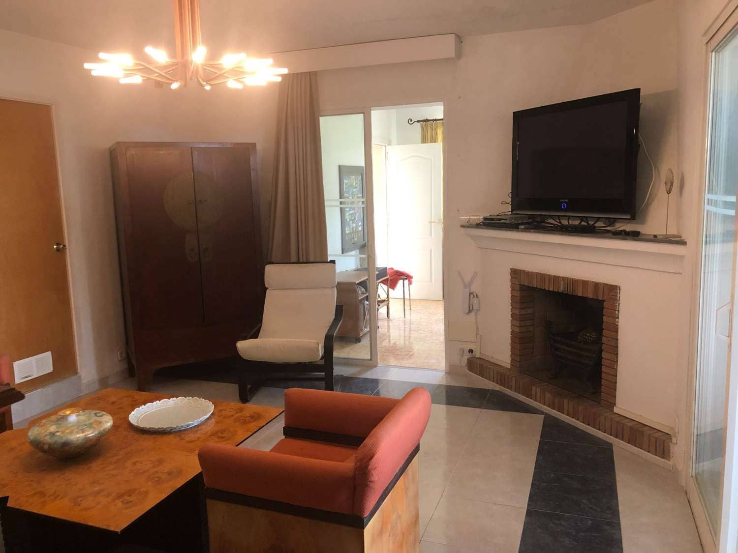 6 quarto Moradia para venda em Estepona com piscina - 1 750 000 € (Ref: 9758546)