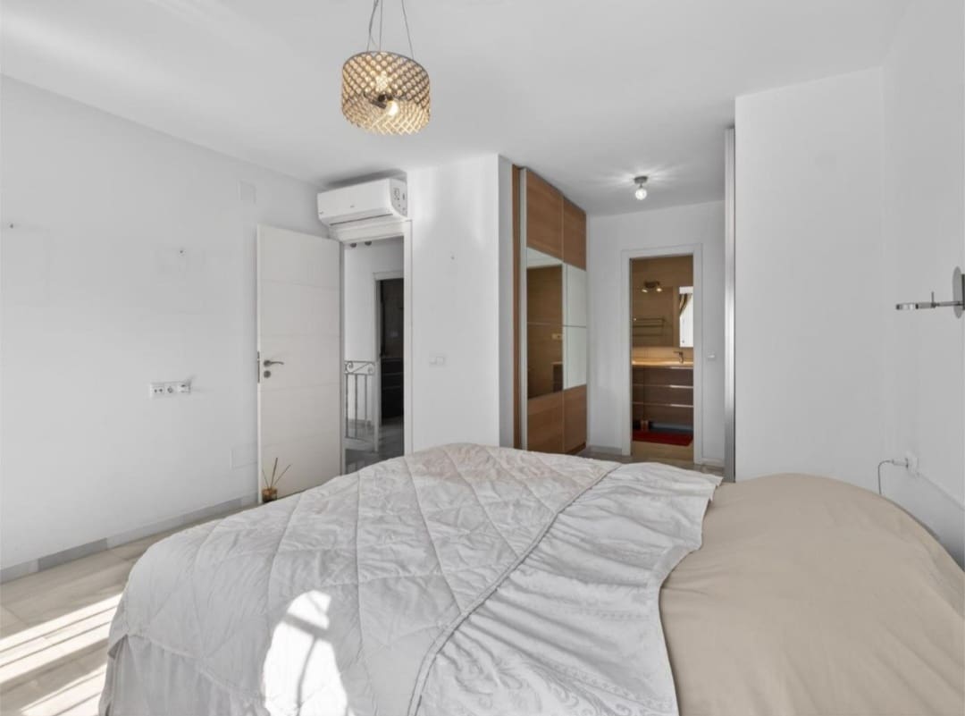 3 soveværelse Rækkehus til salg i Mijas med swimmingpool garage - € 459.000 (Ref: 9758547)