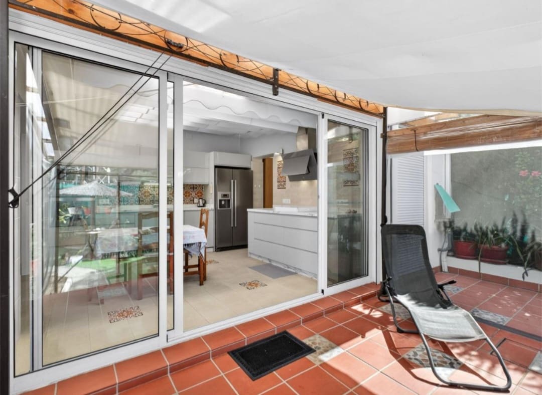 3 soveværelse Rækkehus til salg i Mijas med swimmingpool garage - € 459.000 (Ref: 9758547)