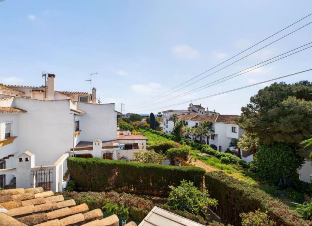 3 soveværelse Rækkehus til salg i Mijas med swimmingpool garage - € 459.000 (Ref: 9758547)