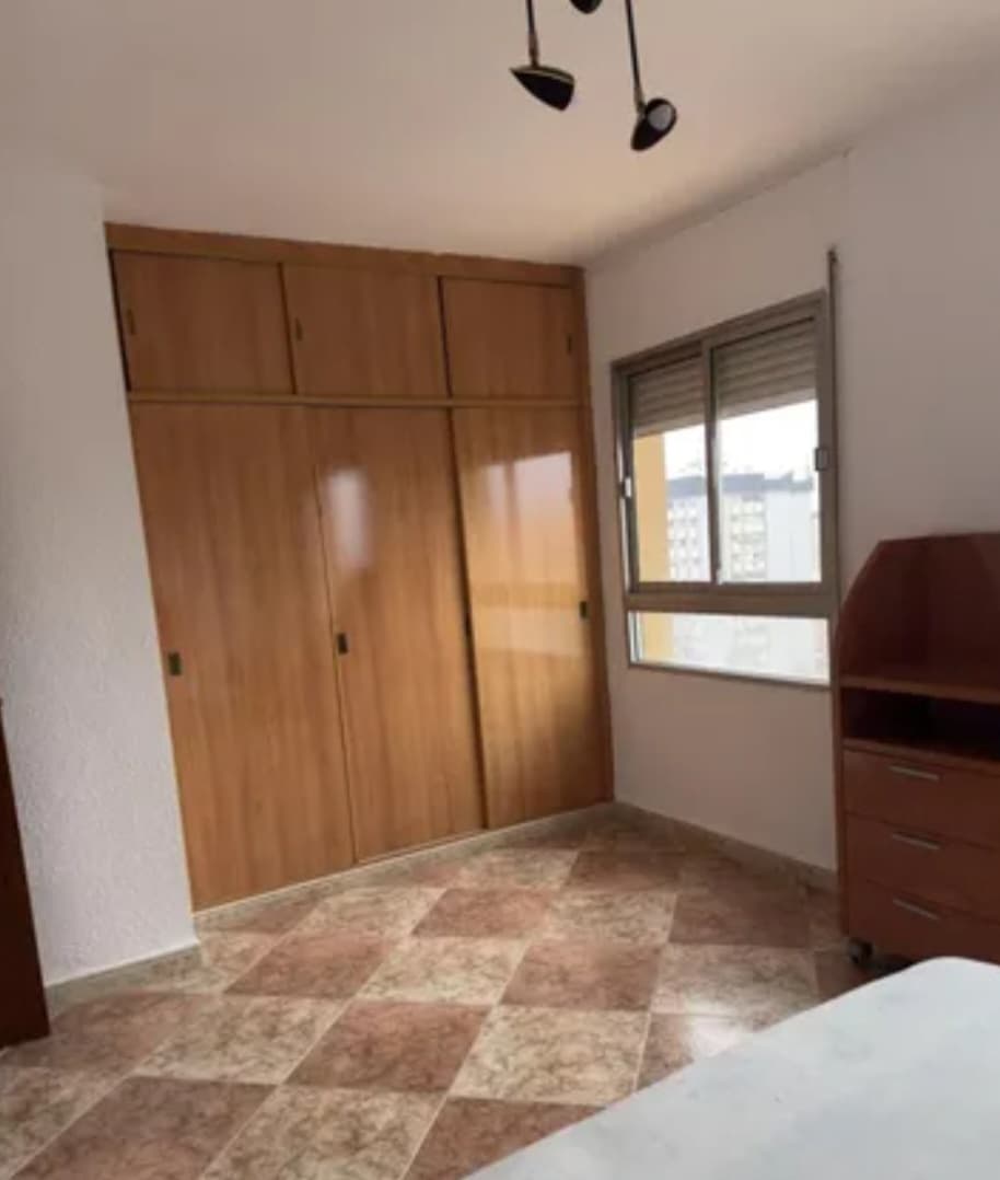 3 soveværelse Lejlighed til salg i Malaga by - € 270.000 (Ref: 9763511)