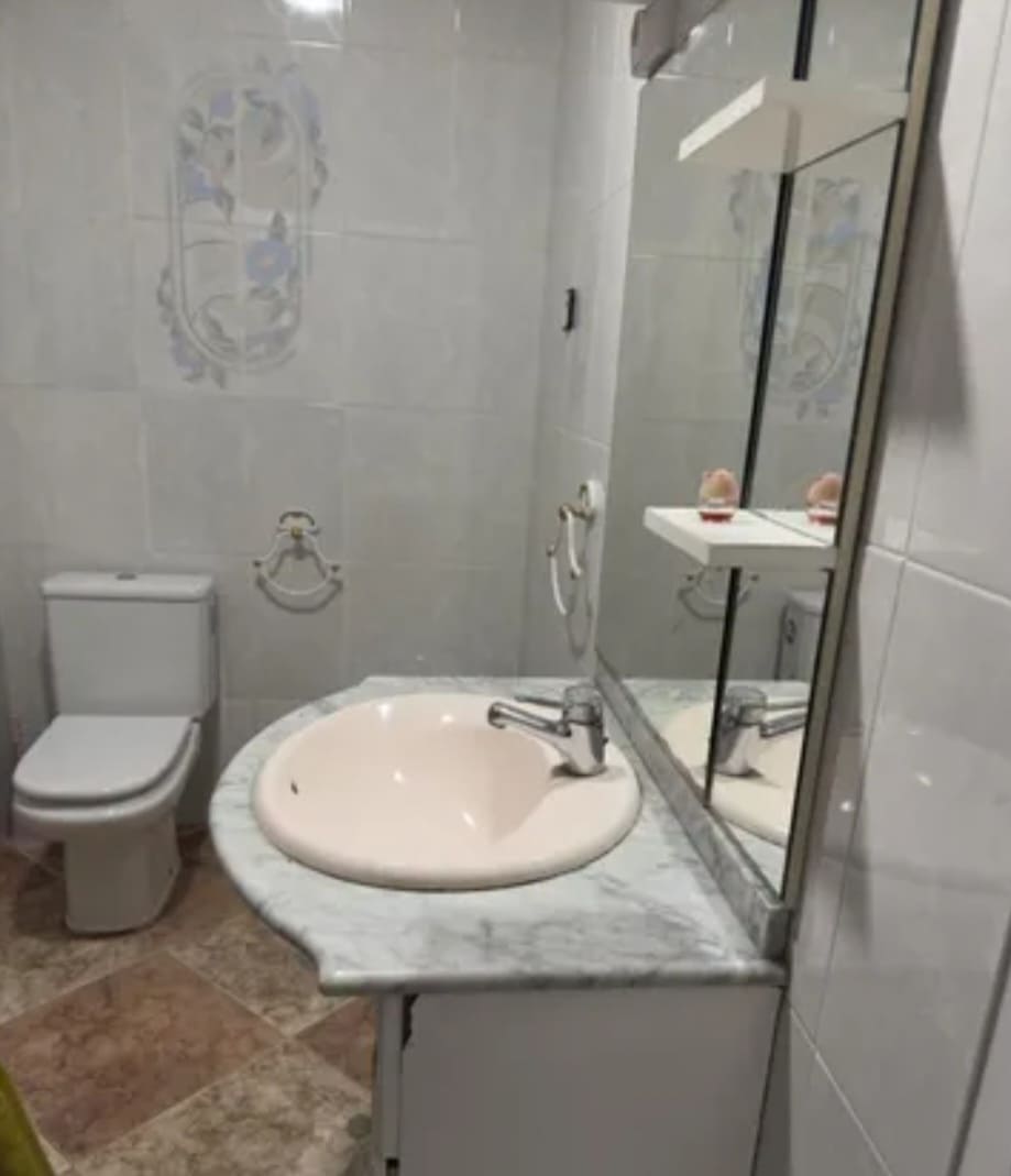 3 soveværelse Lejlighed til salg i Malaga by - € 270.000 (Ref: 9763511)