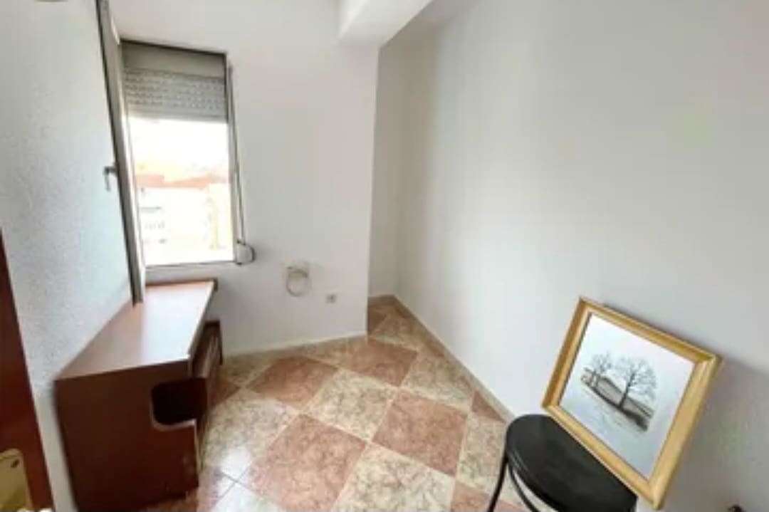 3 soveværelse Lejlighed til salg i Malaga by - € 270.000 (Ref: 9763511)