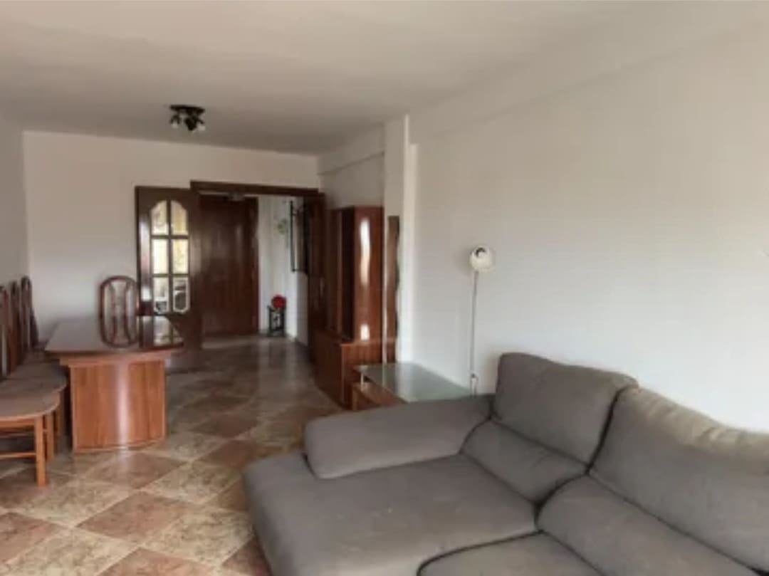 3 soveværelse Lejlighed til salg i Malaga by - € 270.000 (Ref: 9763511)