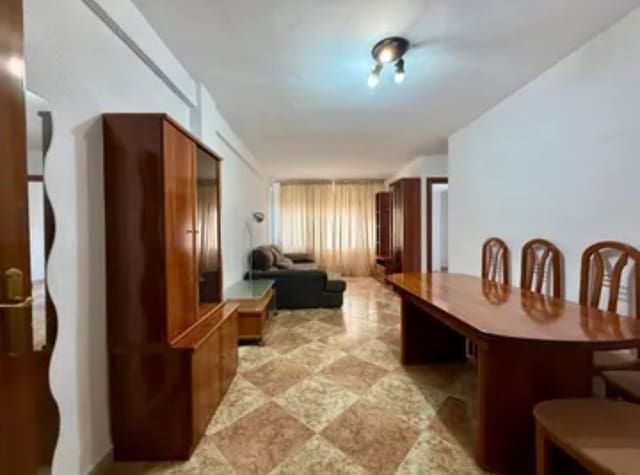 3 soveværelse Lejlighed til salg i Portada Alta, Málaga by - € 270.000 (Ref: 9763511)