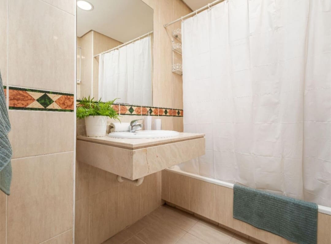 3 Zimmer Wohnung zu verkaufen in Torremolinos mit Pool Garage - 365.000 € (Ref: 9784965)