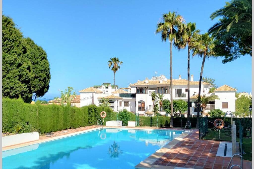1 slaapkamer Strandappartement te koop in Torremolinos met zwembad garage - € 318.000 (Ref: 9788171)