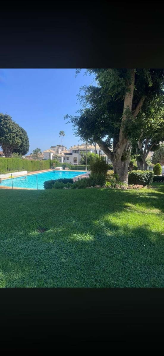 1 slaapkamer Strandappartement te koop in Torremolinos met zwembad garage - € 318.000 (Ref: 9788171)