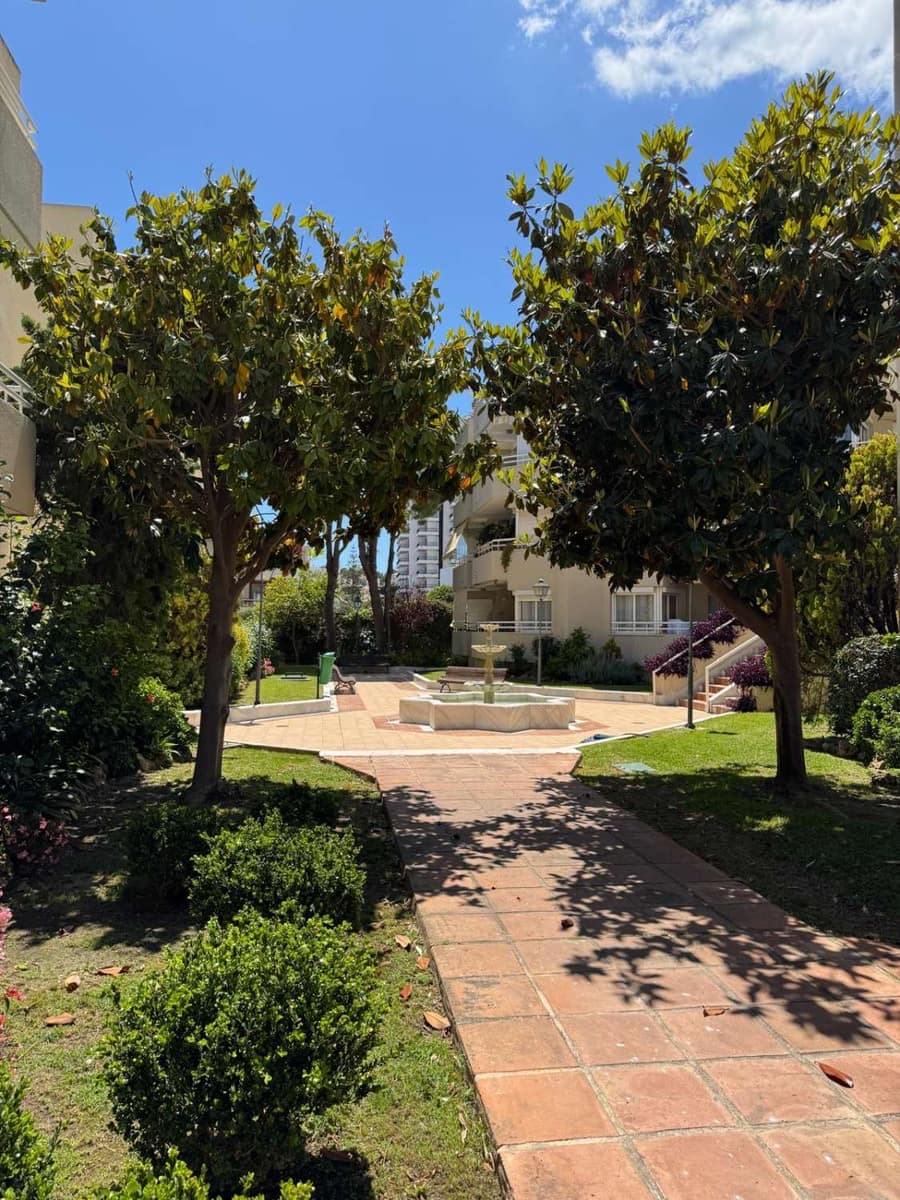 1 slaapkamer Strandappartement te koop in Torremolinos met zwembad garage - € 318.000 (Ref: 9788171)