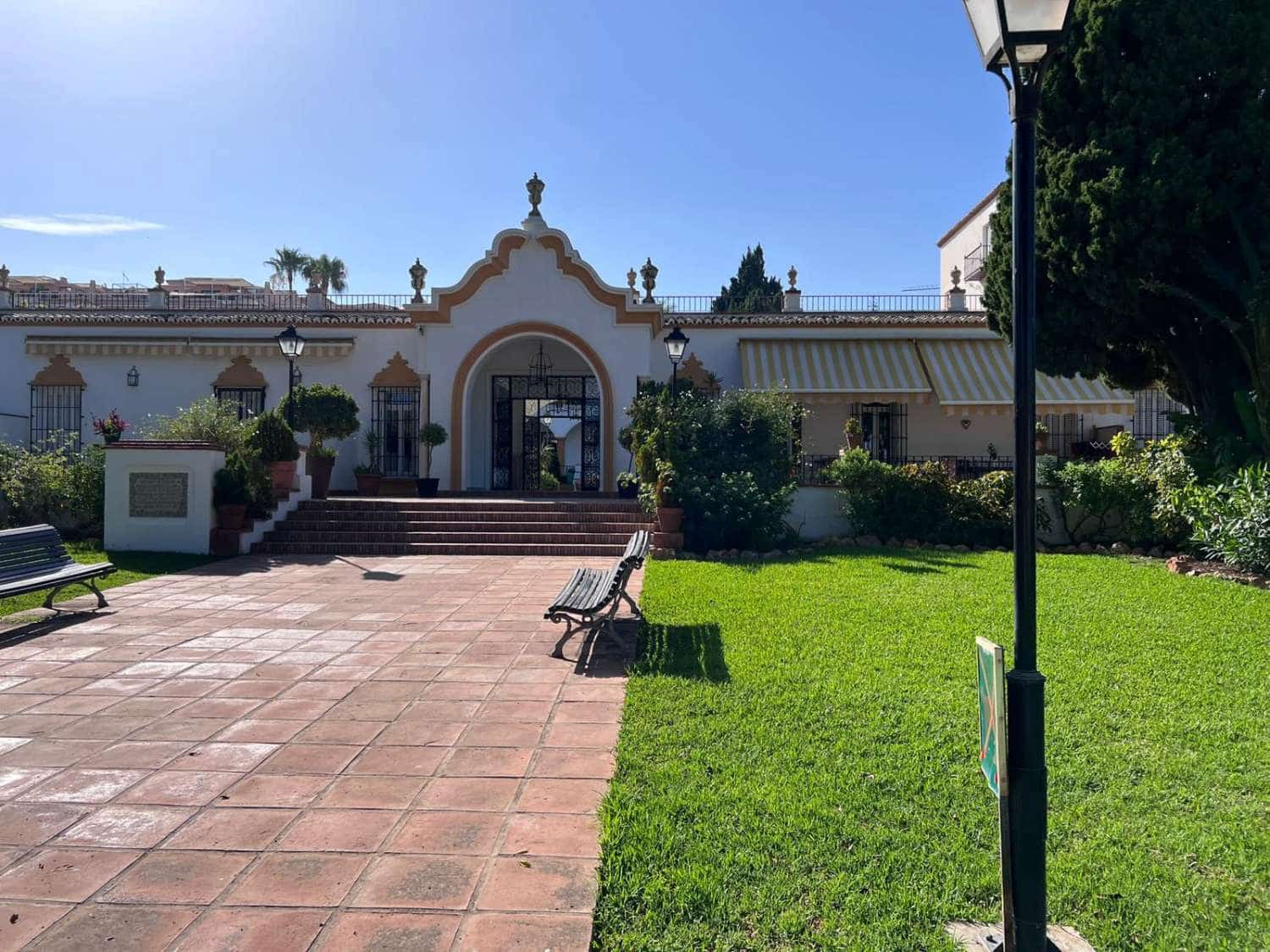 1 slaapkamer Strandappartement te koop in Torremolinos met zwembad garage - € 318.000 (Ref: 9788171)