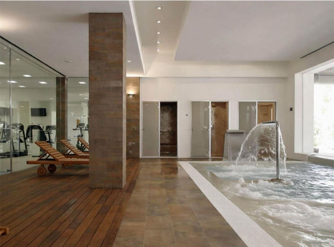 Piso de 2 habitaciones en Benahavís en venta con piscina garaje - 643.000 € (Ref: 9788172)