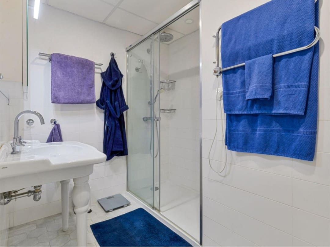 4 sypialnia Penthouse na sprzedaż w Fuengirola z basenem garażem - 895 000 € (Ref: 9811276)