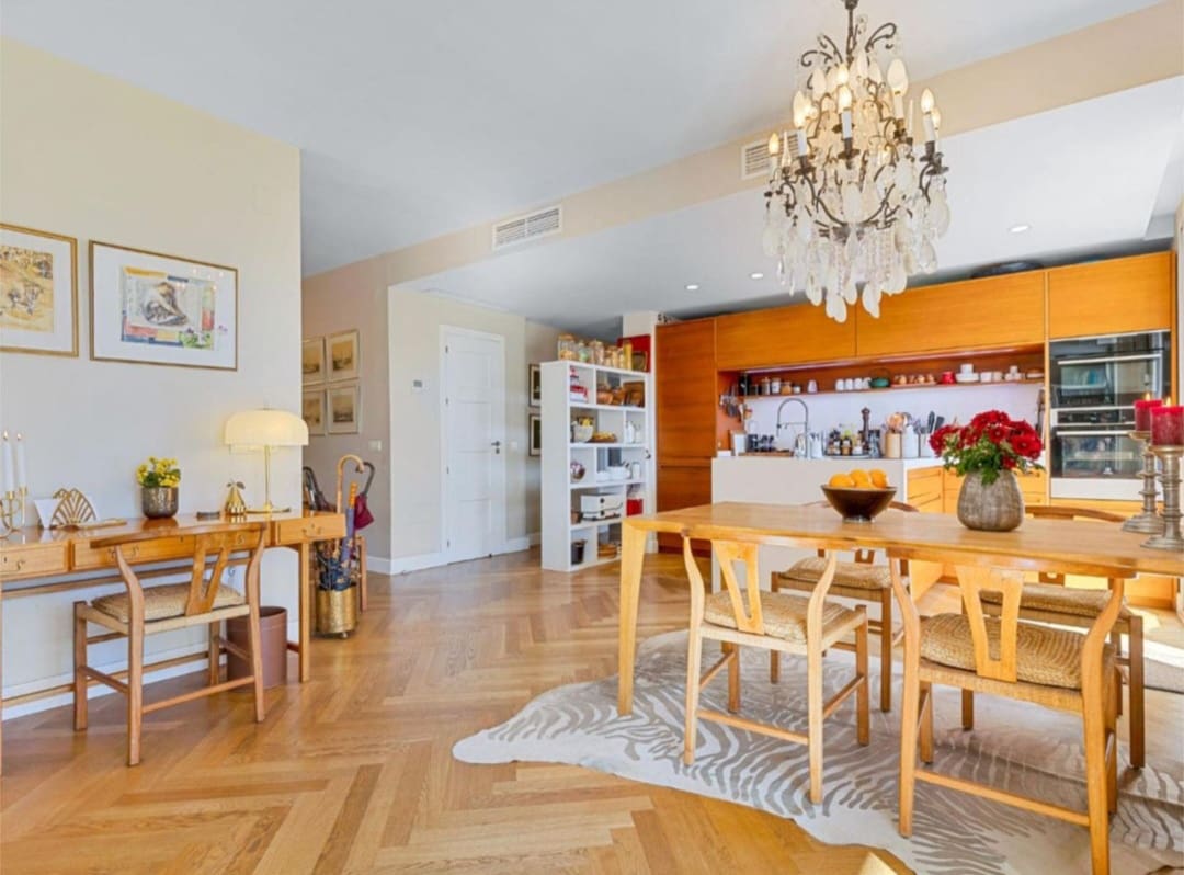 4 sypialnia Penthouse na sprzedaż w Fuengirola z basenem garażem - 895 000 € (Ref: 9811276)