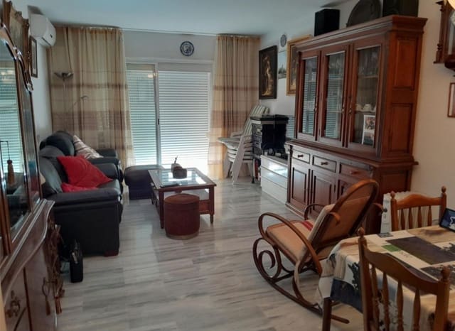 3 bedroom Flat for sale in Benalmádena with pool garage - € 460,000 (Ref: 9814205)