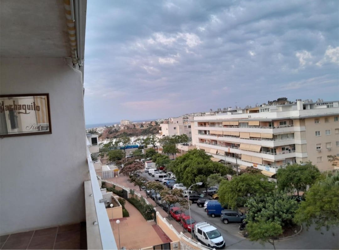 3 bedroom Flat for sale in Benalmadena with pool garage - € 460,000 (Ref: 9814205)