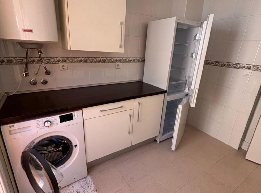 3 bedroom Penthouse for sale in Casares with pool garage - € 299,500 (Ref: 9815590)