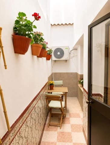 2 bedroom Apartment for rent in Villanueva del Rosario - € 750 (Ref: 9826183)