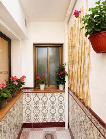 2 bedroom Apartment for rent in Villanueva del Rosario - € 750 (Ref: 9826183)