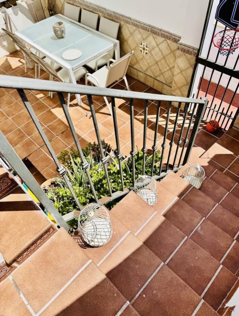 Adosado de 3 habitaciones en Alhaurín de la Torre en venta con piscina - 509.000 € (Ref: 9826184)