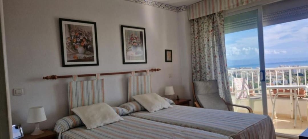 1 soverom Strandleiligheter til salgs i Benalmadena med svømmebasseng garasje - € 355 000 (Ref: 9827066)