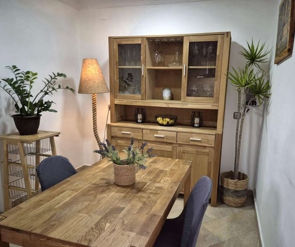 4 chambre Villa/Maison Mitoyenne à vendre à Guadalmar, Malaga ville avec piscine garage - 610 000 € (Ref: 9835249)