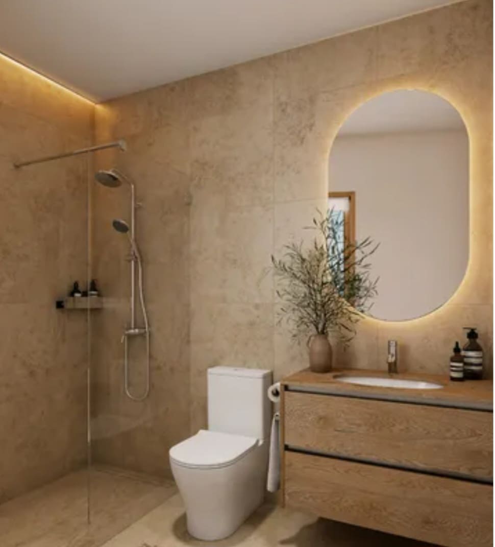 1 bedroom Beach Apartment for sale in Fuengirola with pool - € 250,000 (Ref: 9838923)