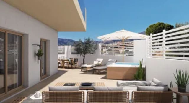 1 bedroom Beach Apartment for sale in Fuengirola with pool - € 250,000 (Ref: 9838923)