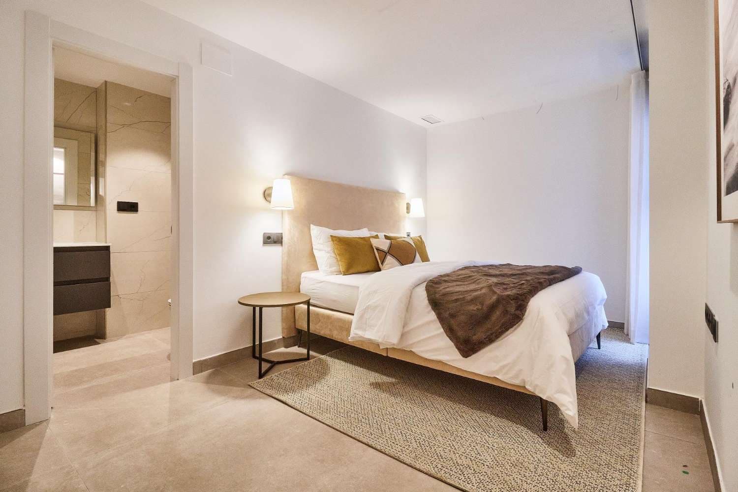 3 bedroom Beach Apartment for sale in Fuengirola - € 450,000 (Ref: 9838924)