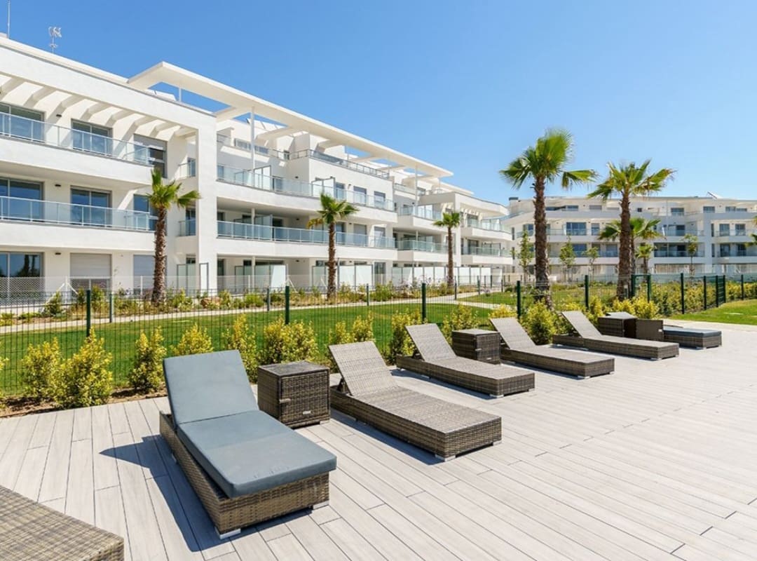 3 sypialnia Mieszkanie na sprzedaż w Mijas z basenem garażem - 609 000 € (Ref: 9838927)