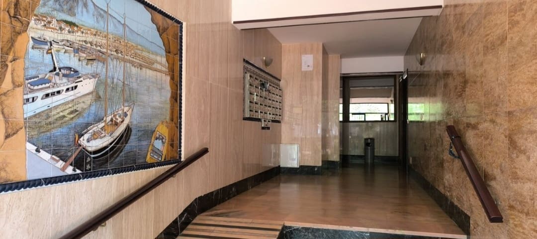 3 chambre Appartement à vendre à Marbella avec piscine - 490 000 € (Ref: 9842151)