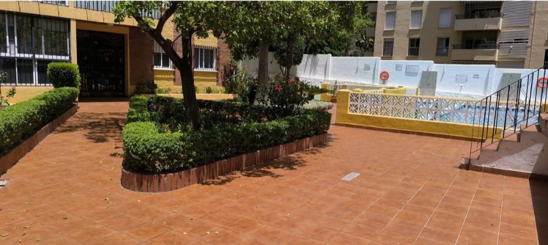 3 chambre Appartement à vendre à Marbella avec piscine - 490 000 € (Ref: 9842151)