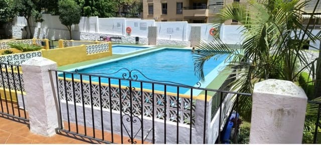 3 chambre Appartement à vendre à Marbella avec piscine - 490 000 € (Ref: 9842151)