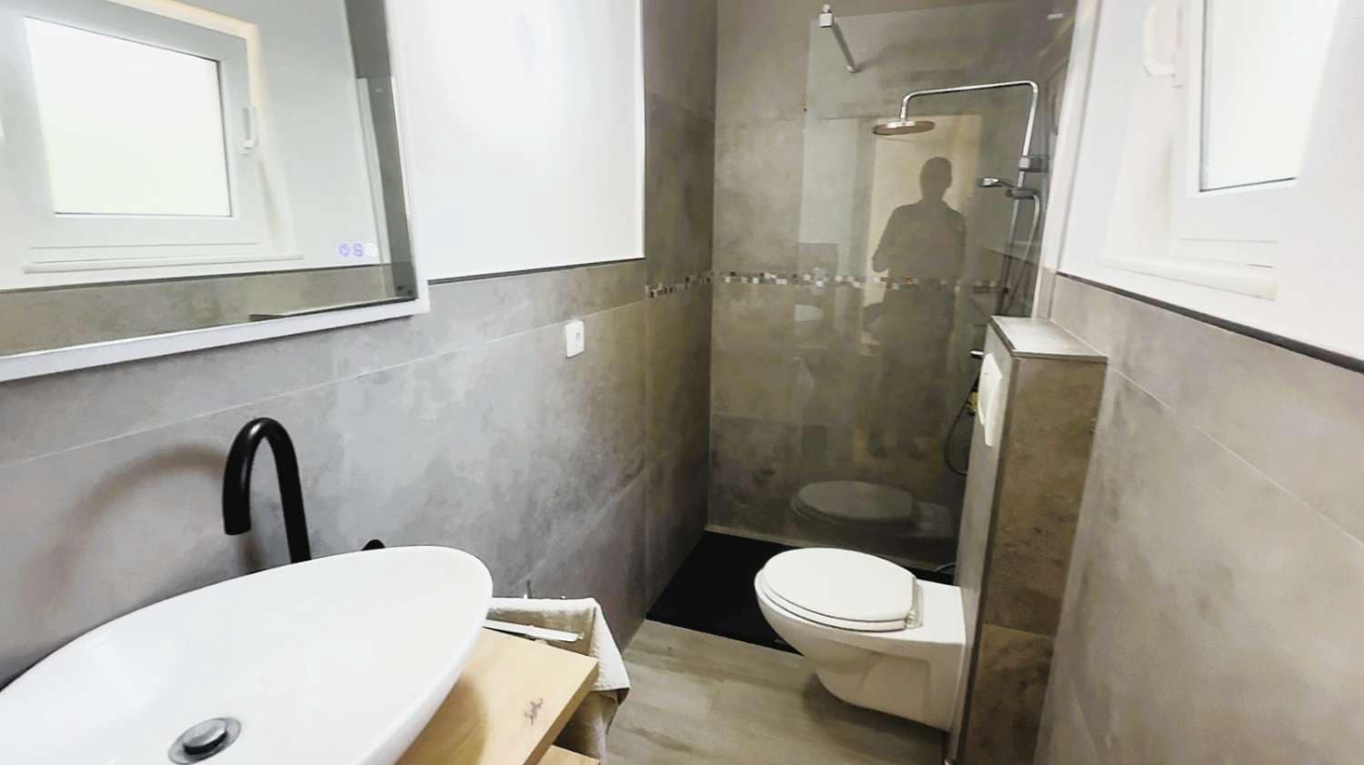 7 sypialnia Willa na sprzedaż w Alhaurin de la Torre z basenem garażem - 770 000 € (Ref: 9844917)