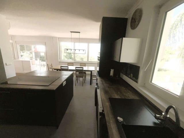 7 sypialnia Willa na sprzedaż w Alhaurín de la Torre z basenem garażem - 770 000 € (Ref: 9844917)