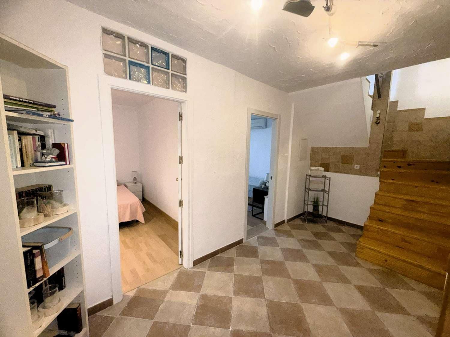 7 sypialnia Willa na sprzedaż w Alhaurin de la Torre z basenem garażem - 770 000 € (Ref: 9844917)