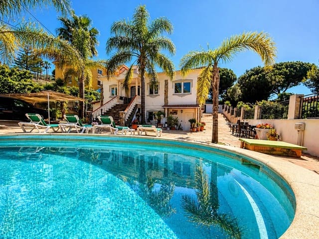 7 sypialnia Willa na sprzedaż w Alhaurín de la Torre z basenem garażem - 770 000 € (Ref: 9844917)