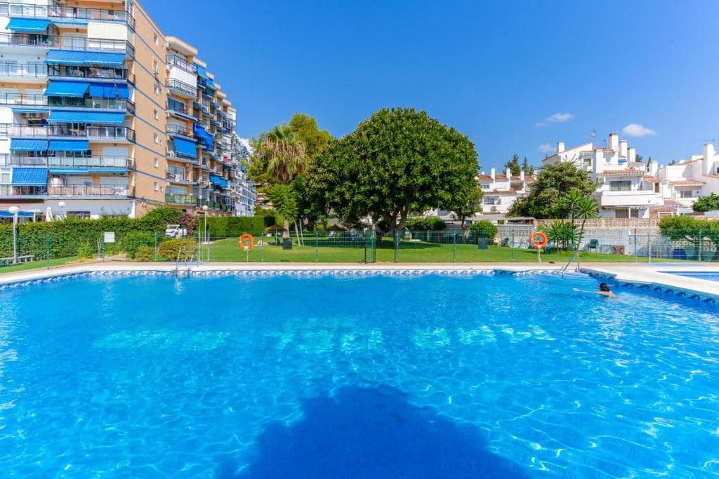 1 bedroom Beach Apartment for sale in Benalmadena with pool garage - € 293,000 (Ref: 9851582)
