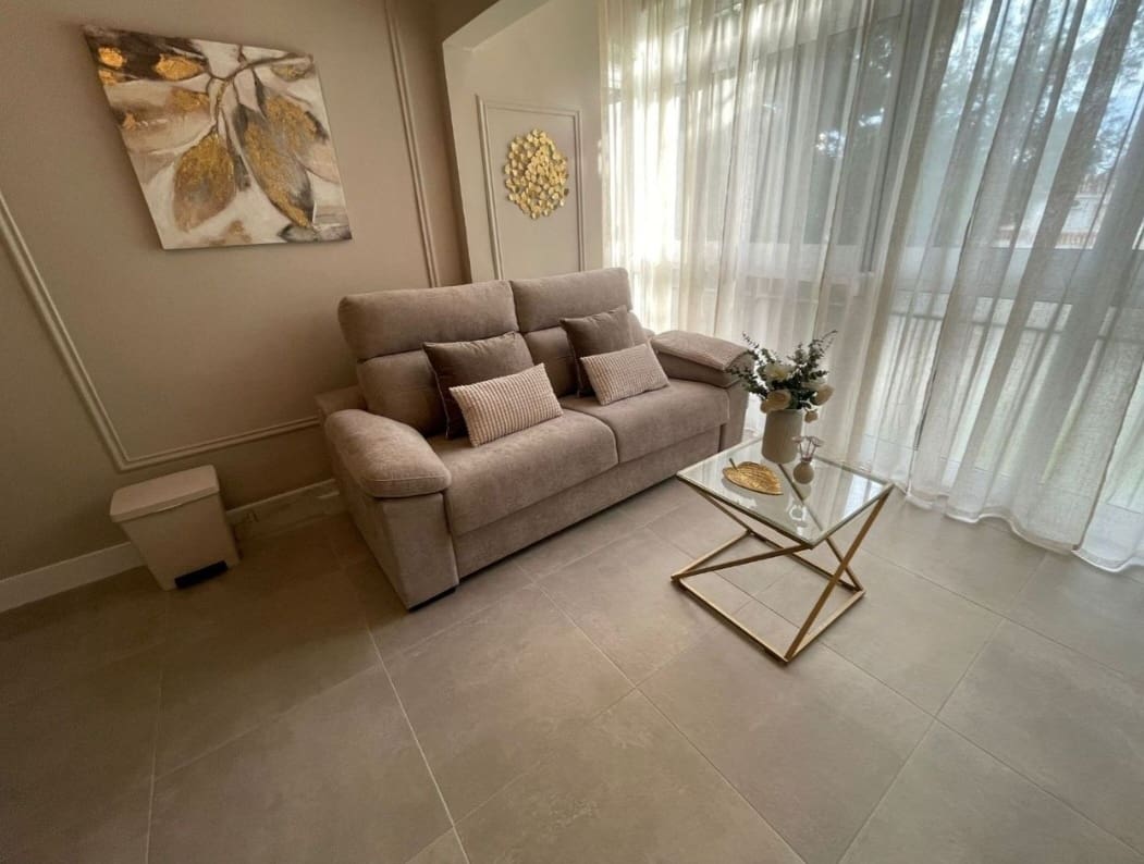 1 bedroom Beach Apartment for sale in Benalmadena with pool garage - € 293,000 (Ref: 9851582)