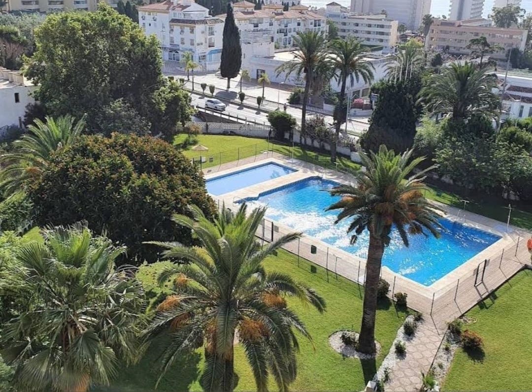 1 bedroom Beach Apartment for sale in Benalmadena with pool garage - € 293,000 (Ref: 9851582)